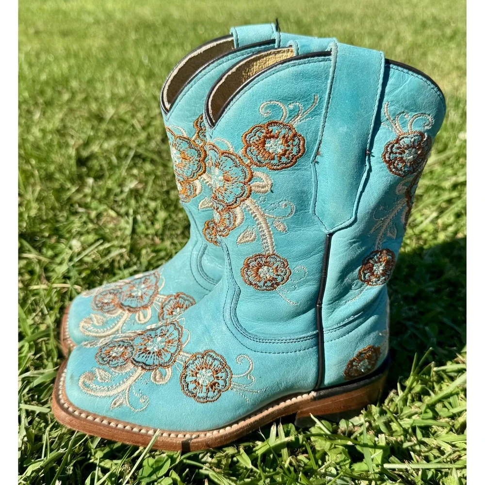Corral kids western